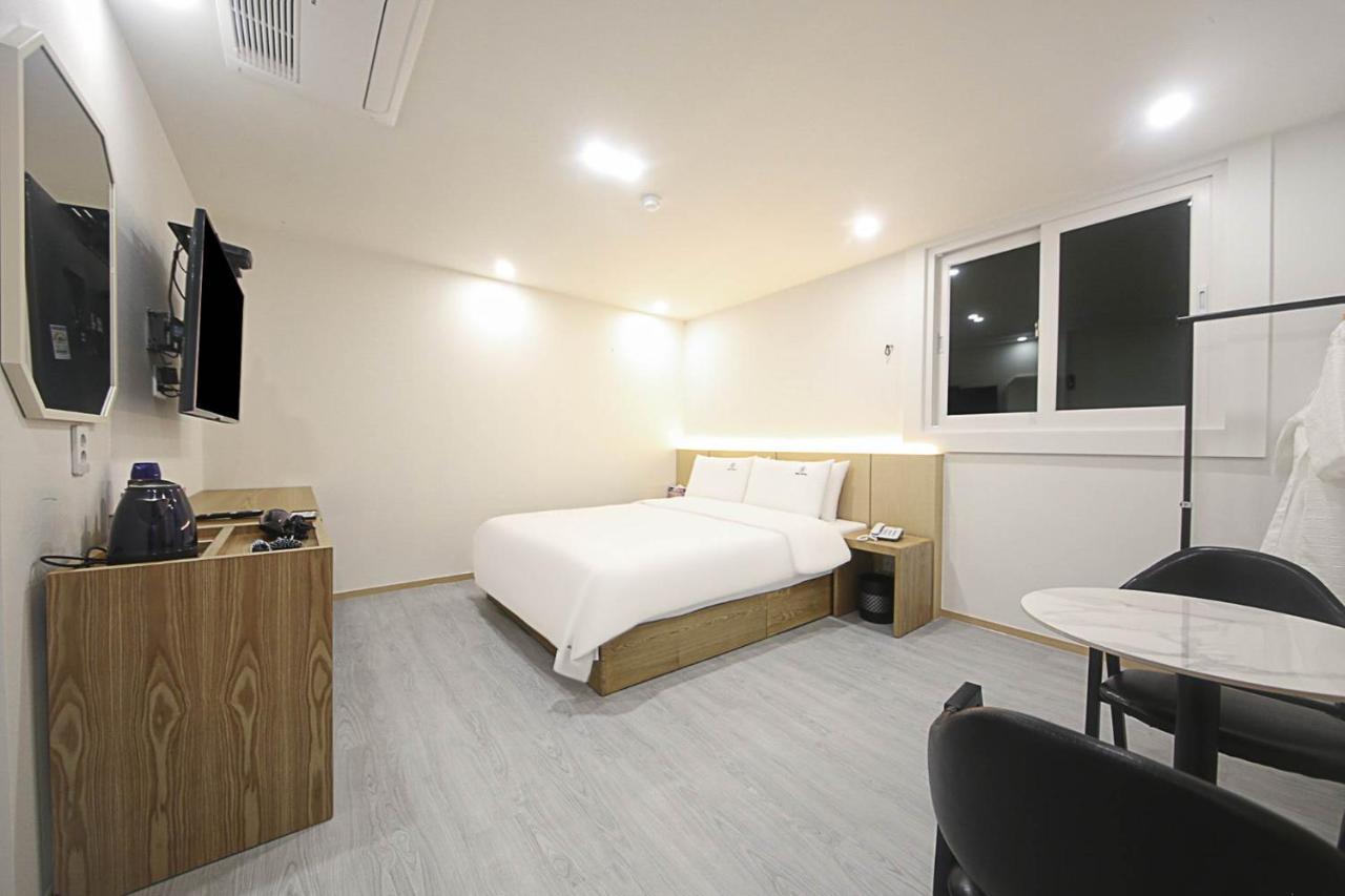 Busan Seomyeon Broa Hotel Екстер'єр фото