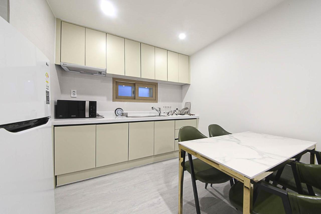 Busan Seomyeon Broa Hotel Екстер'єр фото