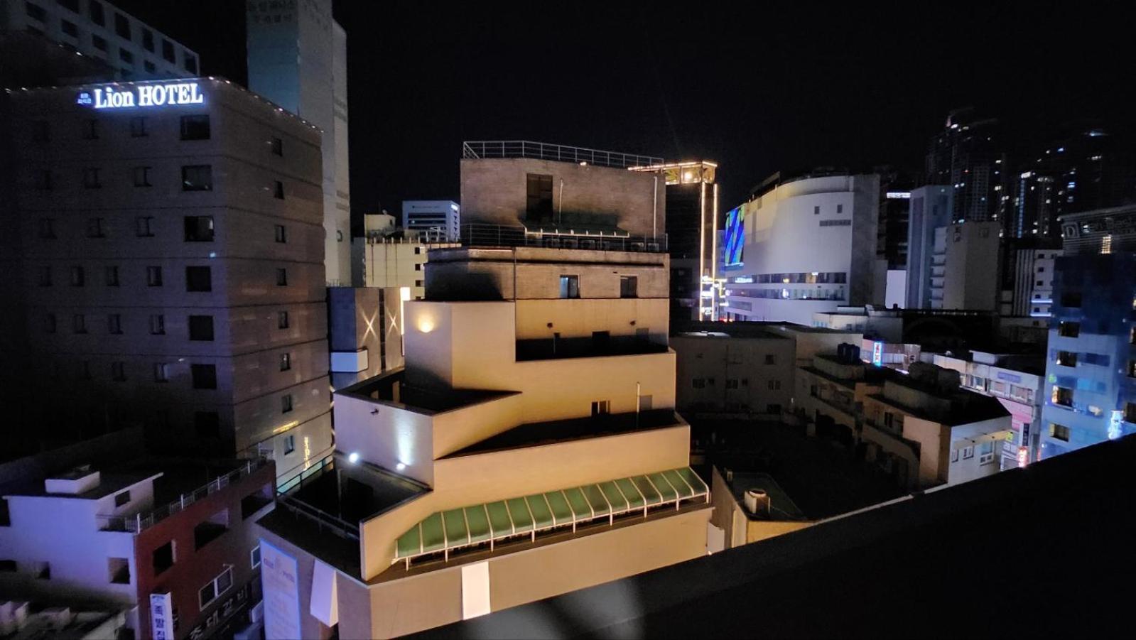Busan Seomyeon Broa Hotel Екстер'єр фото